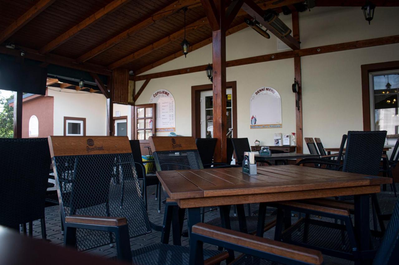 Hostinec A Penzion U Sv. Mikulase Hat Luaran gambar